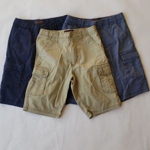 Bundle of 3 Boys Wear First cargo shorts size 16